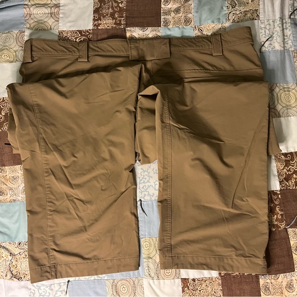 Duluth Trading Company Flexpedition Cargo Pants 48X30 - Picture 8 of 10